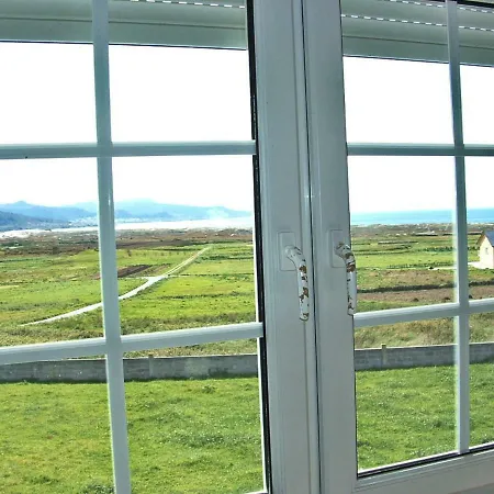 Holiday home Casa Playa De Traba *